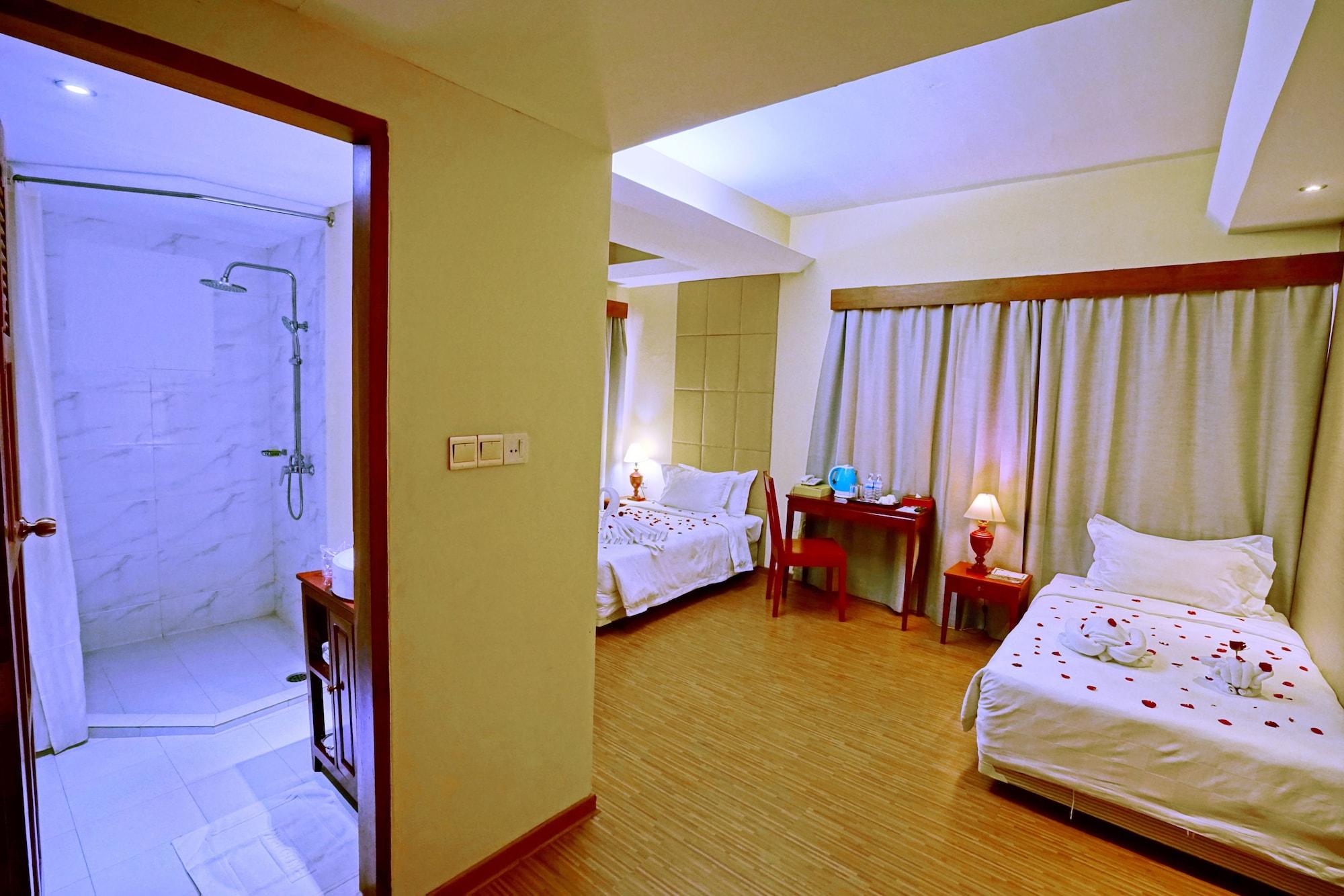 Oway Grand Hotel Mandalay Eksteriør bilde