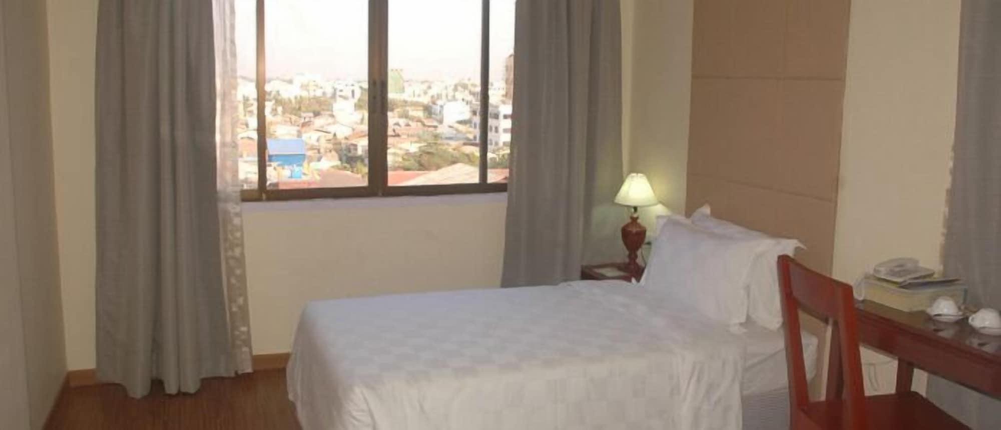 Oway Grand Hotel Mandalay Eksteriør bilde