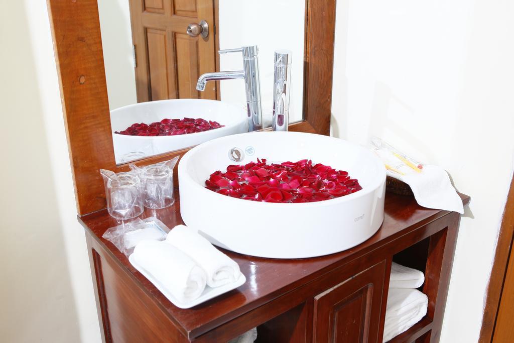 Oway Grand Hotel Mandalay Eksteriør bilde