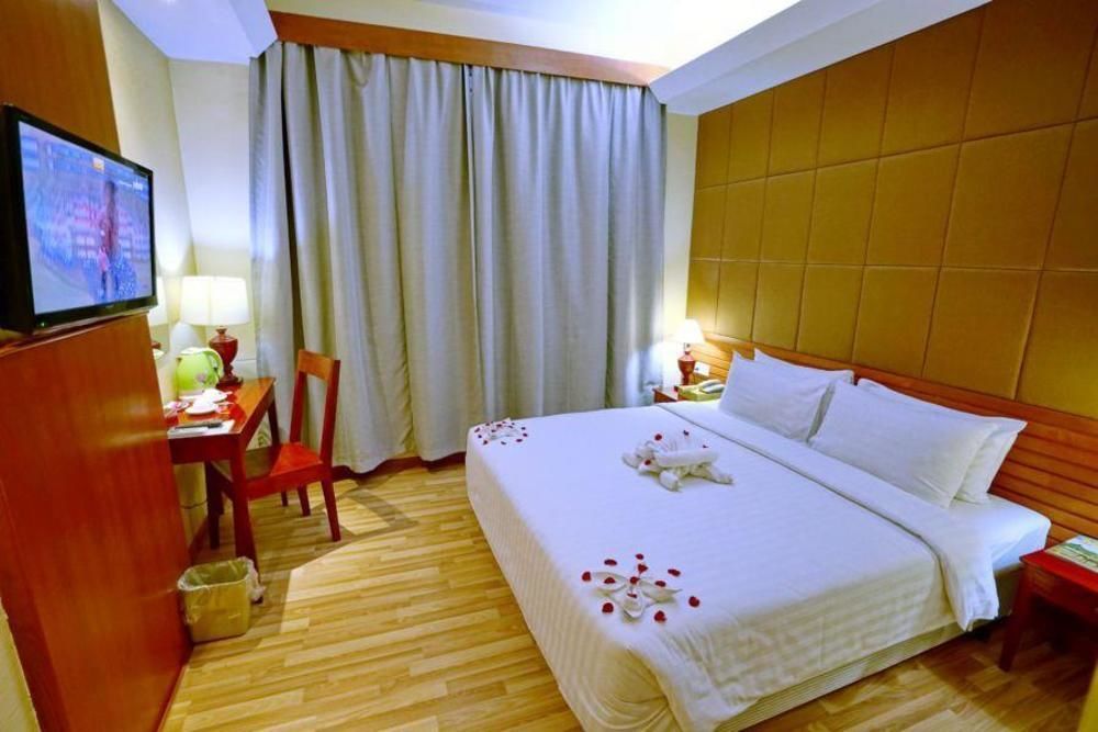 Oway Grand Hotel Mandalay Eksteriør bilde